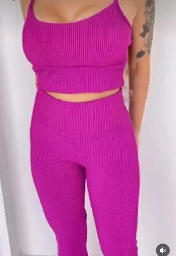 Conjunto canelado calça
